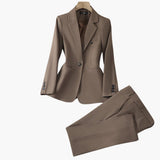 Blazer Set for Women with Lapels and Front Button Placket