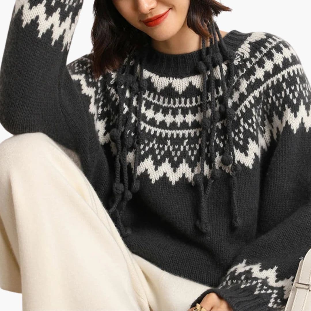 Women's Sweater with Round Neck and Knit Pattern