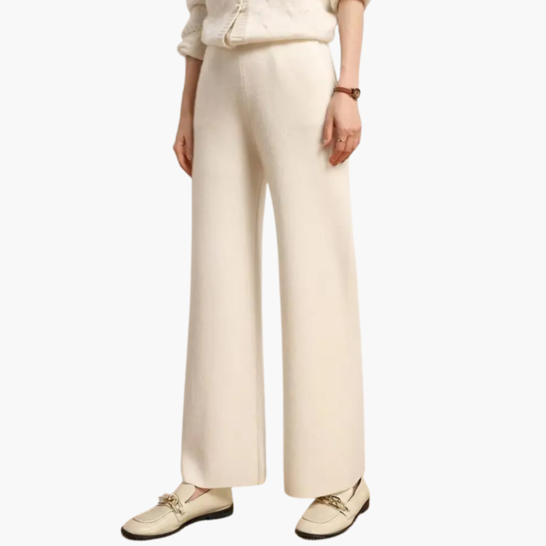 Women’s Knitted Trousers with Elastic Waist and Wide Legs